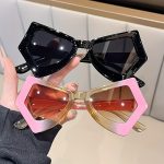 Oversized Cat-Eye Butterfly Glasses - Retro Gradient Frames (Black to Pink/Red), Unisex Vintage Eyewear with Hexagonal Lens - Party, Everyday, Costume Events - Lightweight & Durable Fashion Glasses, Party Accessories, Bold Design, Metal Hinge, Fashionforw